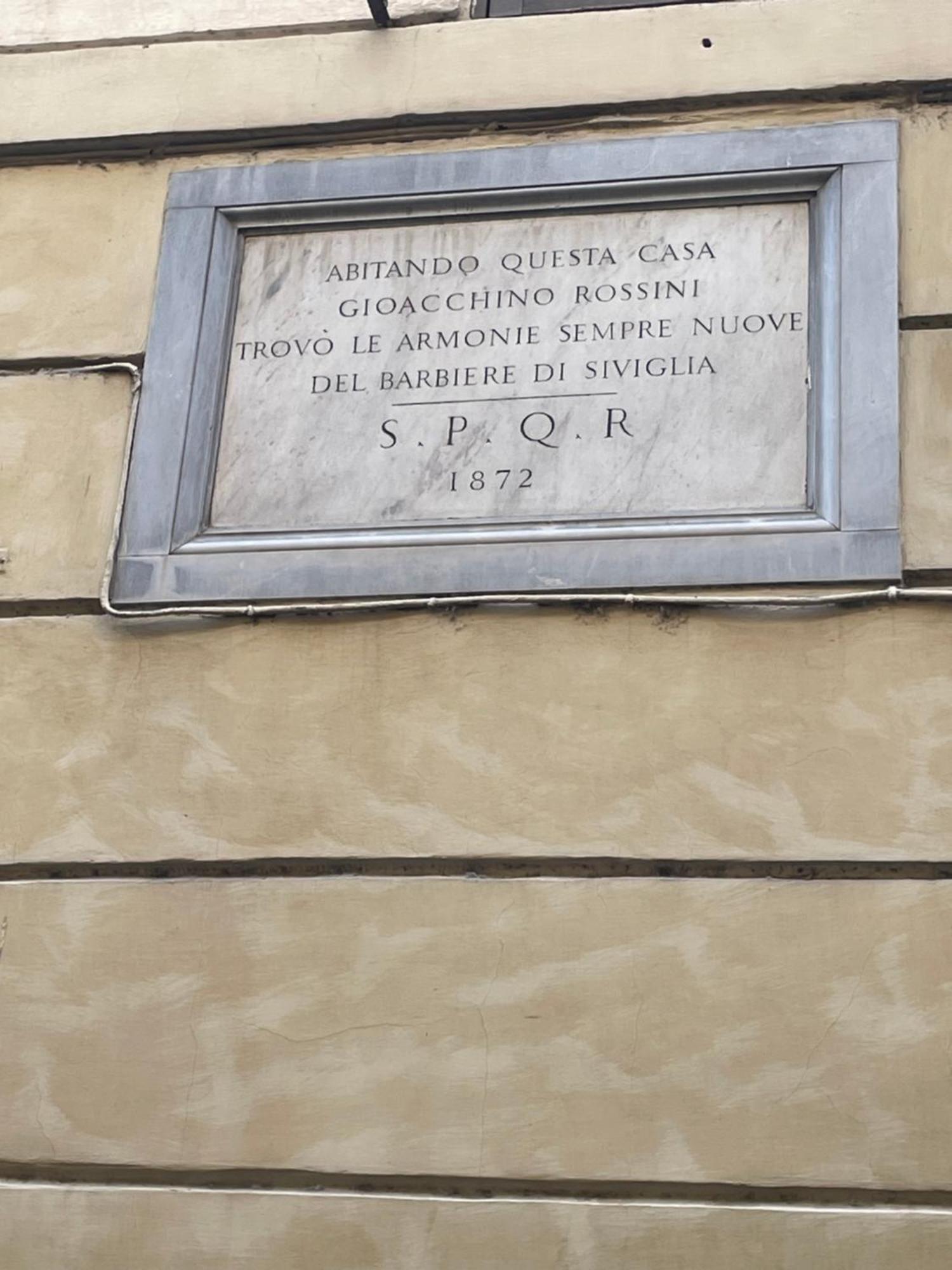 Giglio Apartment Navona Рим Экстерьер фото